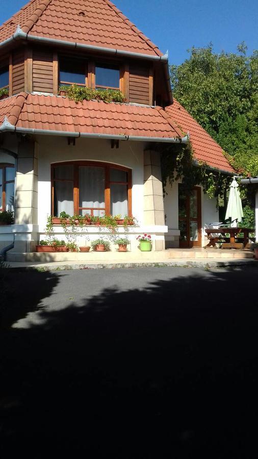Palatinus Apartmanok Keszthely Exterior foto